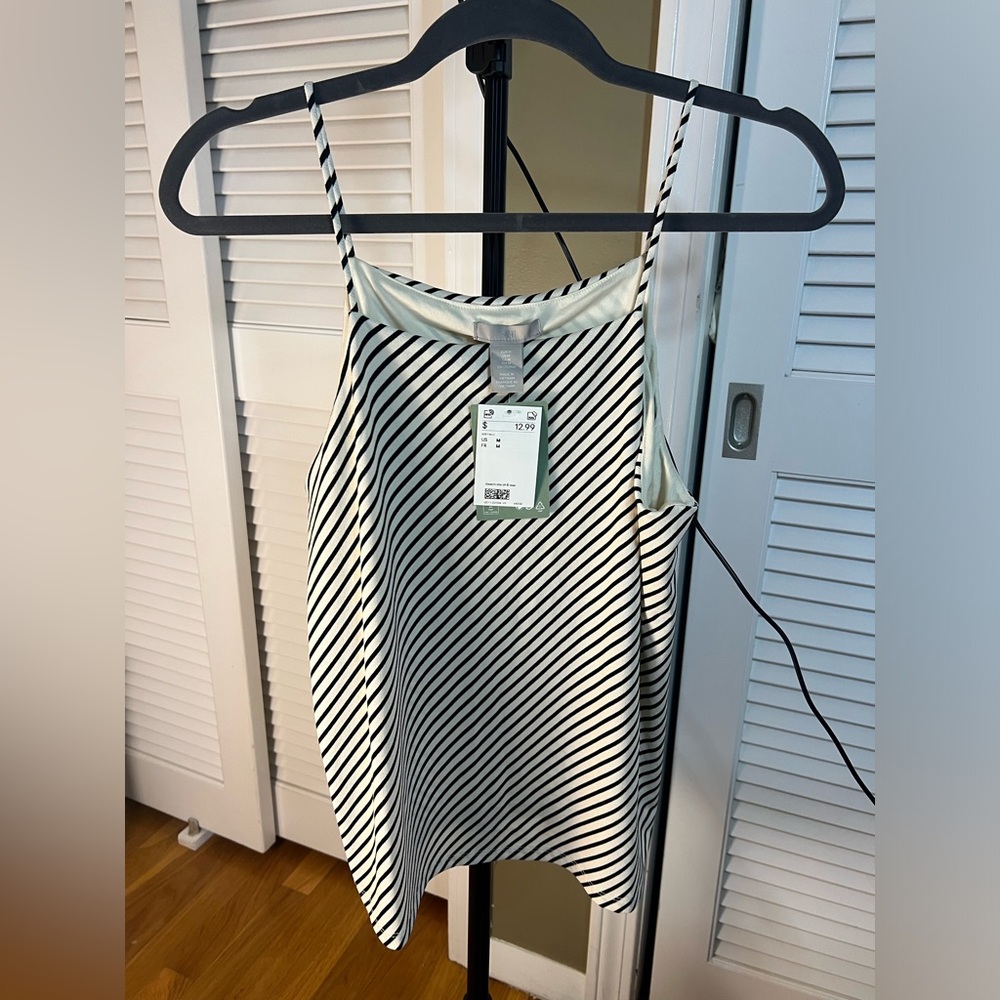 H&M woman’s tank size M